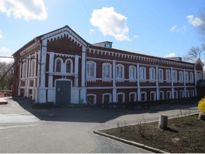 Келейный братский корпус с трапезной