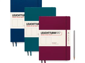 Блокнот нелинованный Leuchtturm1917 Composition B5 109 л, твердая обложка Синий Неви