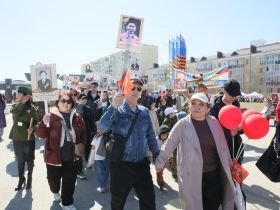 Фото. В Якутске акция «Бессмертный полк» собрала более 50 тысяч человек