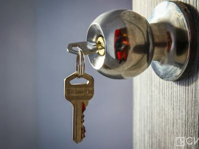 Порядка 500 отдельных категорий граждан планируют обеспечить жильем в Якутии