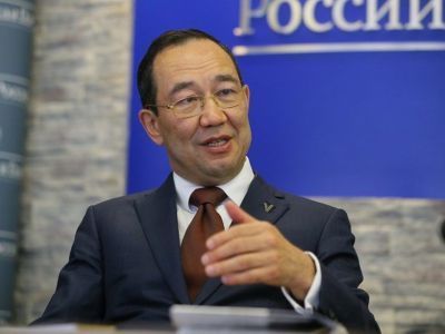 Айсен Николаев: «95% лесных пожаров в Якутии происходят из-за сухих гроз»