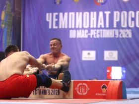 Мас-рестлеры Якутии прошли в финал чемпионата России