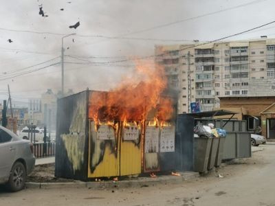 В Якутске загорелись контейнеры раздельного сбора мусора