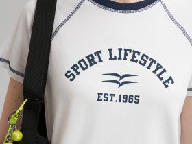 Футболка облегающего кроя из джерси