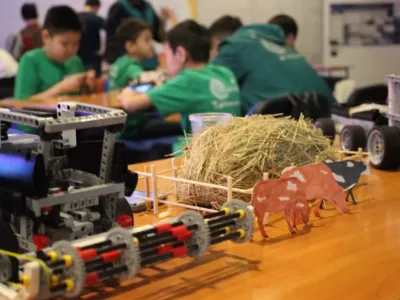 Юные якутяне примут участие в международном фестивале по робототехнике в Санкт-Петербурге