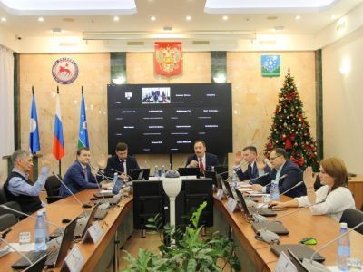 Первый президиум районного Совета начал свою работу