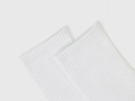 Высокие носки в рубчик, Белый