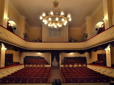 Драматический театр города Ельца «Бенефис»