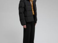 Пуховик с воротником-стойкой и съемным капюшоном