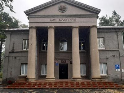 Дом культуры п. Кумская Долина