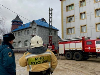 Условный пожар потушили в гостинице «Лена» в Ленске