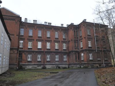 Флигель