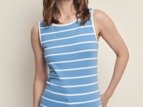 Майка приталенного силуэта в полоску