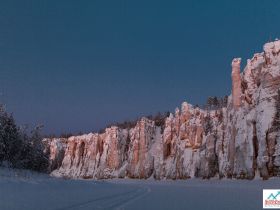Зима на реке Синяя. Синские Столбы