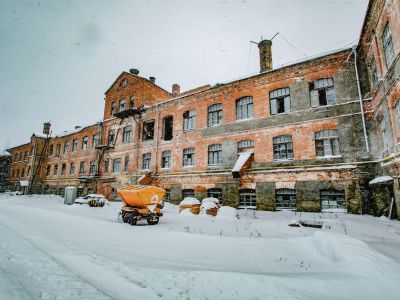 Корпус производственный фарфоровой фабрики И.Е.Кузнецова, кон. XIX в.