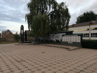 Памятник кенженцам, погибшим в Великой Отечественной войне 1941-1945 гг.