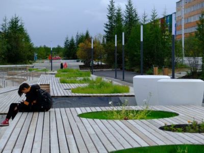 Центральную площадь благоустроили в Удачном