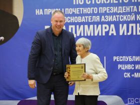 Этап Кубка мира по стоклеточным шашкам на призы Владимира Птицына проходит в Якутске