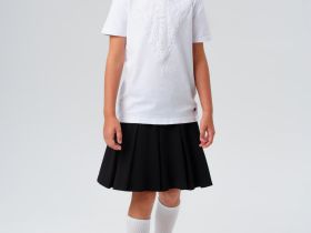 Блузка трикотажная с кружевом для девочки