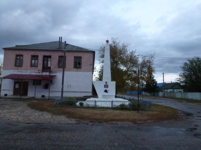 Место казни председателя станичного ревкома Н.Г. Ловягина