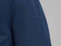 Ветровка с отложным воротником прямого кроя