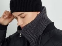 Шапка из шерсти