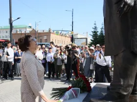 В Якутске открыли памятник государственному и научному деятелю Василию Филиппову
