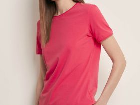 Футболка приталенного силуэта