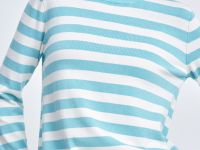 Джемпер в полоску с добавлением вискозы