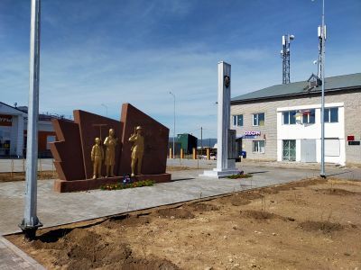 Памятник воинам-землякам, погибшим на фронтах Великой Отечественной войны