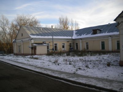 Хозяйственный комплекс с жилыми помещениями