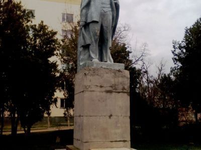 Памятник В.И. Ленину (скульптор К.Г. Кошкин)