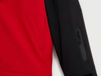 Горнолыжная куртка полуприлегающего силуэта