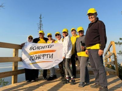 Волонтеры «Таас-Юрях Нефтегазодобычи» провели экологическую акцию в нацпарке «Ленские столбы»