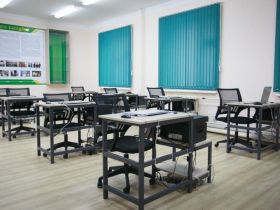 В Якутии осуждённые изготовили мебель для студенческого общежития и компьютерного класса