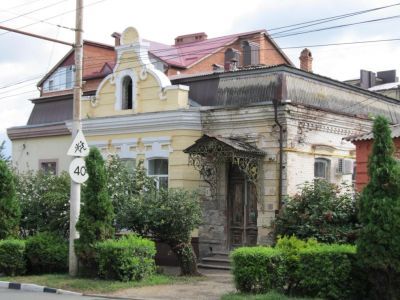 Дом жилой железнодорожного ревизора С.И. Довгвилло