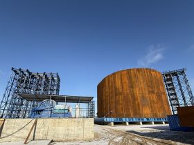 Строительство Ленского моста перешло в зимний режим