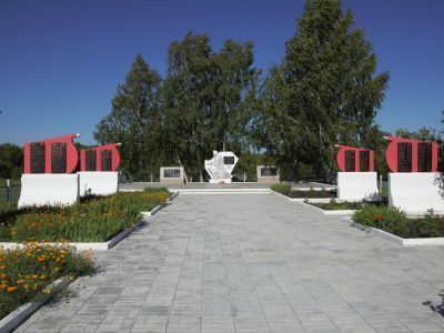 Памятник воинам, погибшим в годы Великой Отечественной войны (1941-1945 гг.)