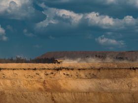 Полюс Алдан: Геолог в золотодобывающей промышленности — охотник за драгоценным металлом