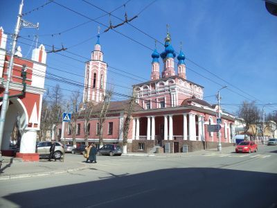 Церковь Рождества Богородицы что на площади