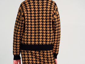 Комплект трикотажный для девочек: кардиган, юбка