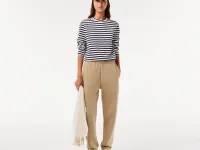 Женская трикотажная Футболка Lacoste