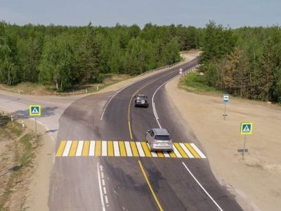 На федеральной автодороге «Вилюй» ведутся работы по поверхностной обработке покрытий