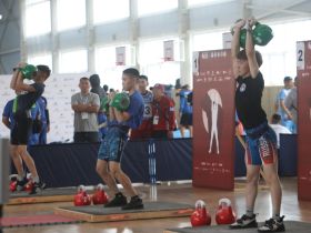 Намский улус приехал в качестве фаворита в гиревом спорте Игр Манчаары