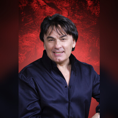 Александр Серов