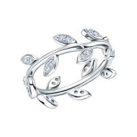 Серебряное кольцо с фианитами