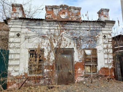 Торговая лавка усадьбы купца Сорокина с жилыми флигелями