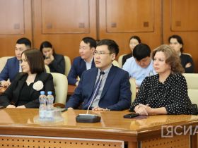 В Якутии отметили День работников бытового обслуживания населения и ЖКХ