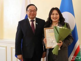 В Якутии наградили лучших социальных работников