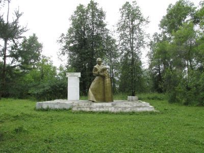 Братская могила красноармейцев, погибших в период гражданской войны в 1919 году